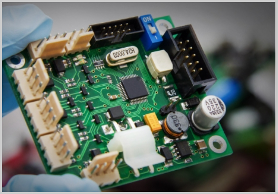 SMT與DIP：兩種主流PCBA工藝的核心差異解析